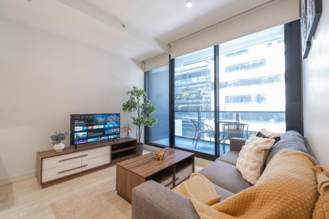 Signature South Yarra Style 2br2bafree Parking - Holiday Sunshine Coast 1