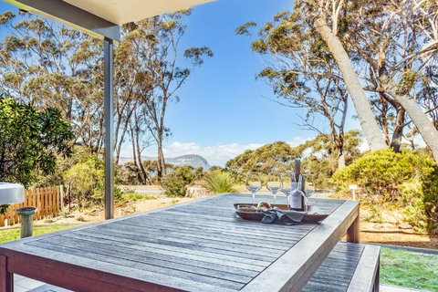 Sieberi Escape - Holiday Sunshine Coast 0