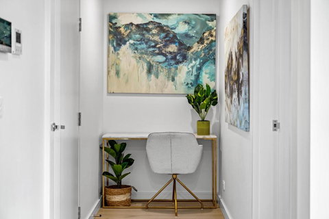 Sky Luxury Inc With Pool Gym Wifi - Holiday Sunshine Coast 2