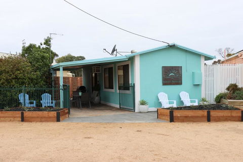 Stay And Relax - Sunshine Coast Tourism 2