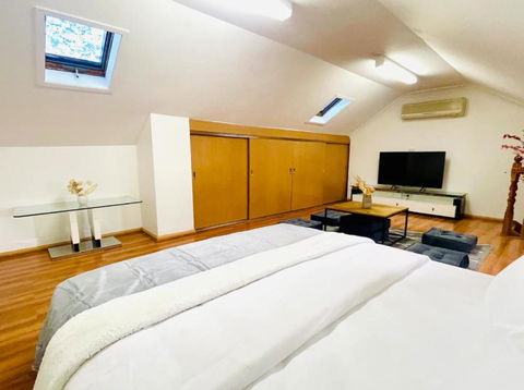SPR House Chatswood 3 Bedrooms - 1 - Sunshine Coast Tourism 1