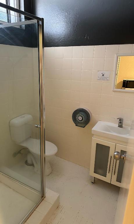 St George Hotel Motel - Sunshine Coast Tourism 2