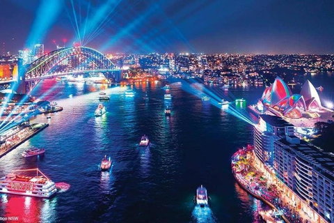 STUNNING SYDNEY HOME 1 - Holiday Sunshine Coast 1