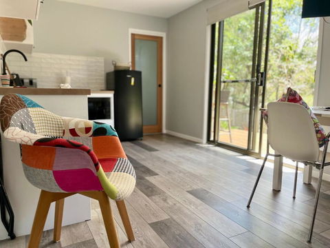 Stylish Guest Suite In Everton Hills - Holiday Sunshine Coast 2