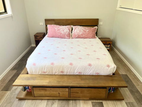 Stylish Guest Suite In Everton Hills - Holiday Sunshine Coast 1