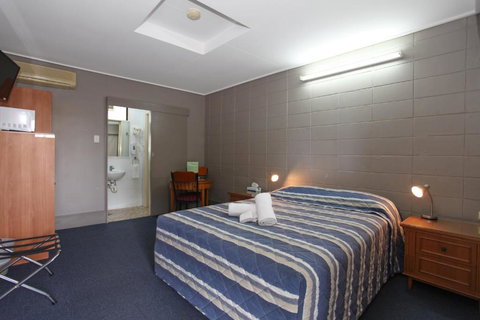 Tandara Hotel Motel - Holiday Sunshine Coast 0