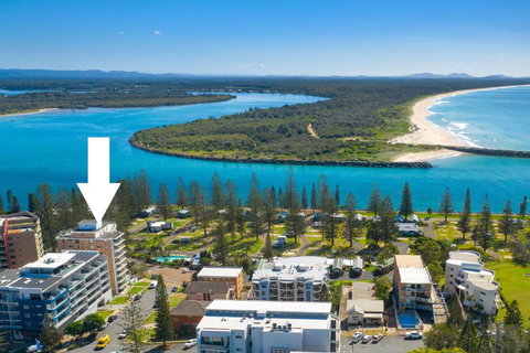 Tasman Towers 5 3 Munster Street - Holiday Sunshine Coast 0