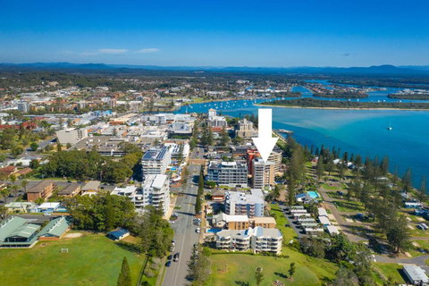 Tasman Towers 5 3 Munster Street - Holiday Sunshine Coast 1