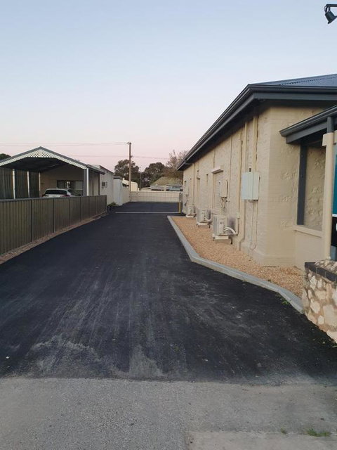 The Bend Abode - Sunshine Coast Tourism 3