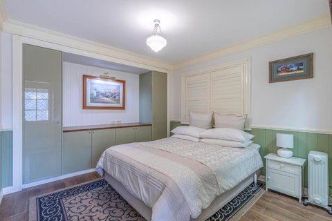 Tanwarra Lodge - Holiday Sunshine Coast 2