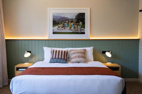 The Clovercrest Hotel Motel - Holiday Sunshine Coast 2