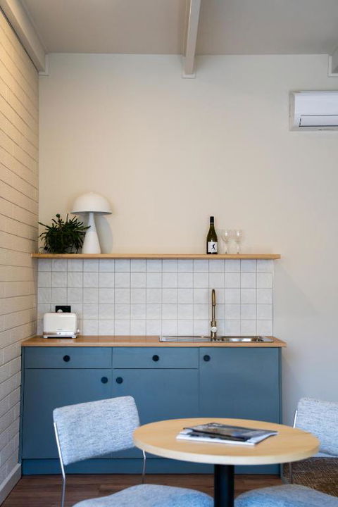 The Clovercrest Hotel Motel - Holiday Sunshine Coast 3