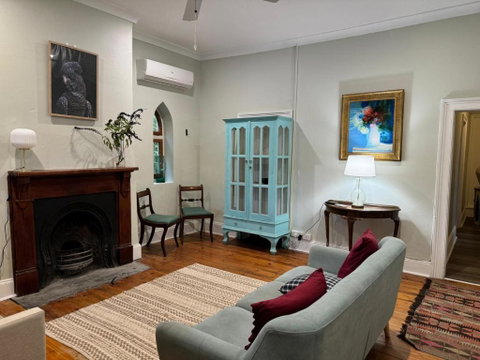 The Garden Cottage - Sunshine Coast Tourism 1