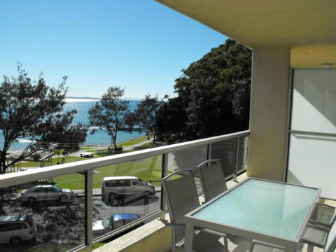 Beachpoint, Unit 202, 28 North Street - Holiday Sunshine Coast 3