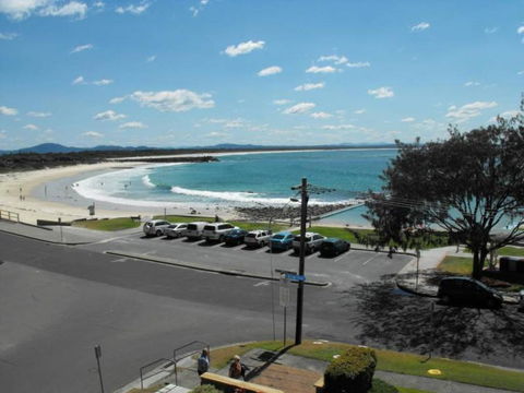 Beachpoint, Unit 202, 28 North Street - Holiday Sunshine Coast 1