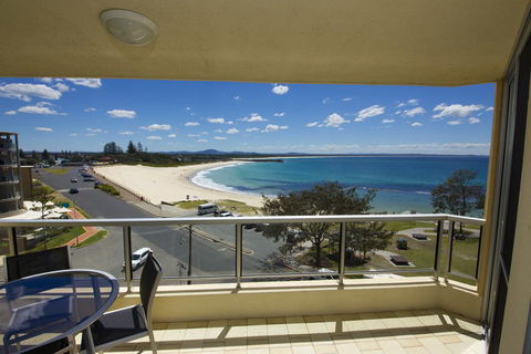 Beachpoint, Unit 401, 28 North Street - Holiday Sunshine Coast 1