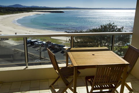 Beachpoint, Unit 402, 28 North Street - Sunshine Coast Tourism 2