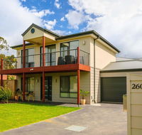 Beachside Bliss - Sunshine Coast Tourism