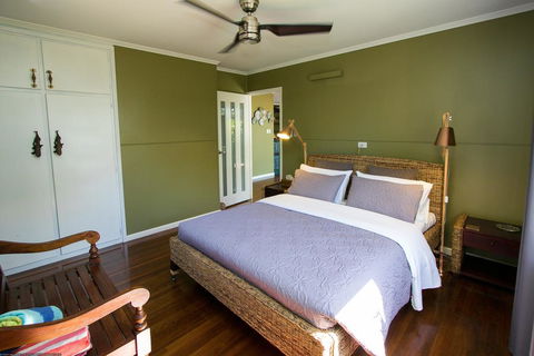 Beachside Cottages - Holiday Sunshine Coast 3