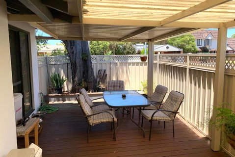 Beachside Escape - Holiday Sunshine Coast 1