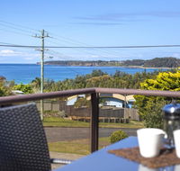 Beachside Getaway - Sunshine Coast Tourism