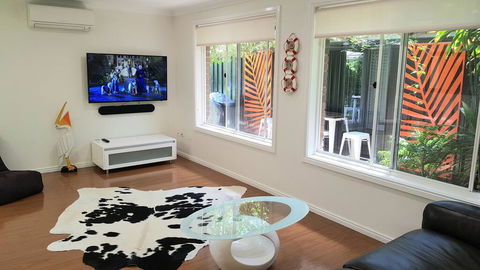 Beachside Villa Ettalong Beach - Holiday Sunshine Coast 0