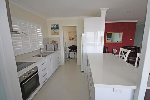 Beacon Heights Coffs Jetty - Sunshine Coast Tourism 2