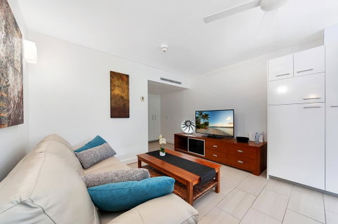 Beautiful Private Apt @ Drift Palm Cove - Sunshine Coast Tourism 1