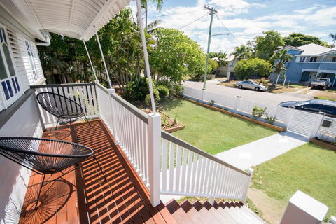 Beautiful Queenslander - Sunshine Coast Tourism 2