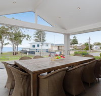 Beauty and the Beach' 88 Foreshore Drive - large home with WIFI  water views - Sunshine Coast Tourism