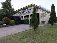 Book Cooranbong Accommodation Vacations Sunshine Coast Tourism Sunshine Coast Tourism