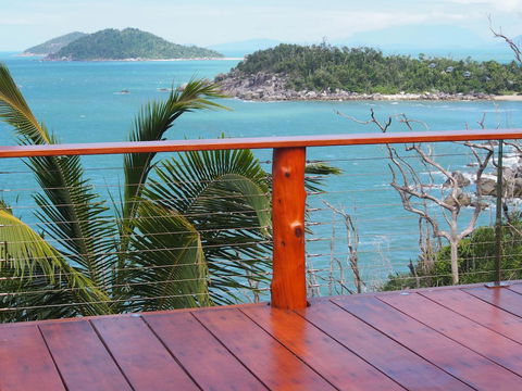 Bedarra Island Treetop Hideaway - Sunshine Coast Tourism 0