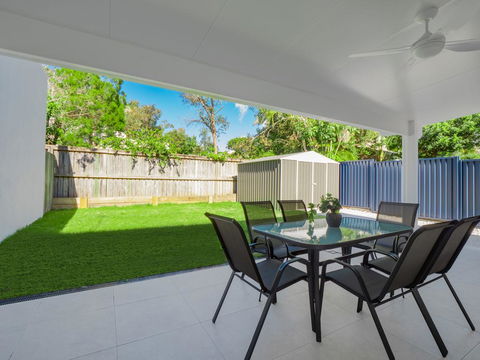 Beerburrum St, 2/22 Dicky Beach - Sunshine Coast Tourism 0