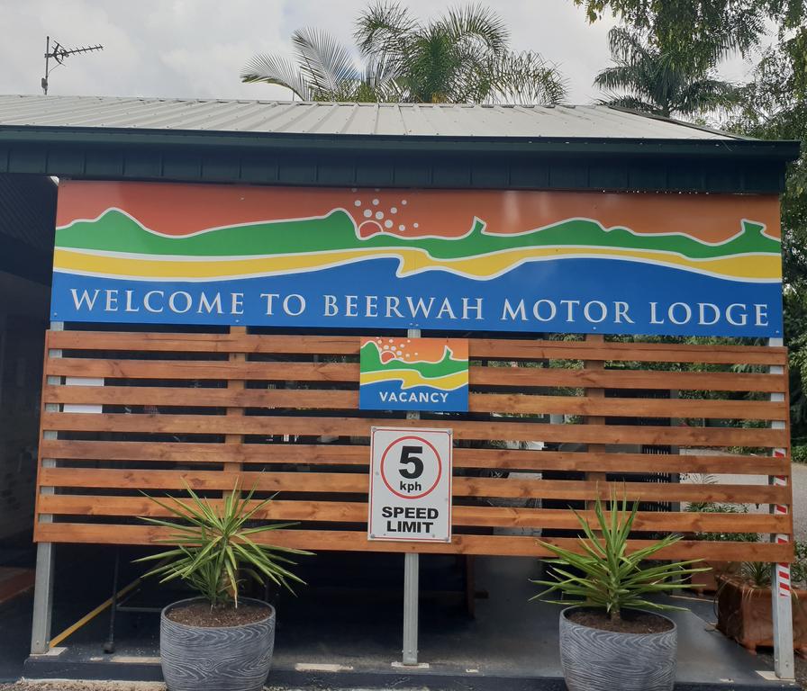 Landsborough QLD Sunshine Coast Tourism