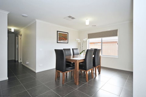 Beischer Apt B - Sunshine Coast Tourism 1