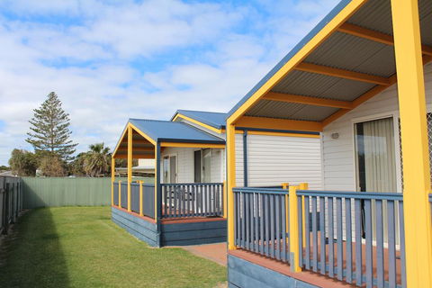 Belair Gardens Caravan Park - Holiday Sunshine Coast 0