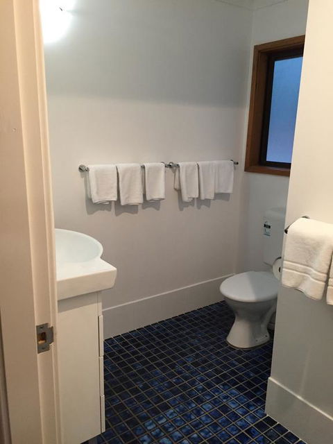 Belford Cottages - Holiday Sunshine Coast 3