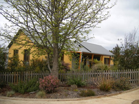 Bella Villa - Sunshine Coast Tourism 0
