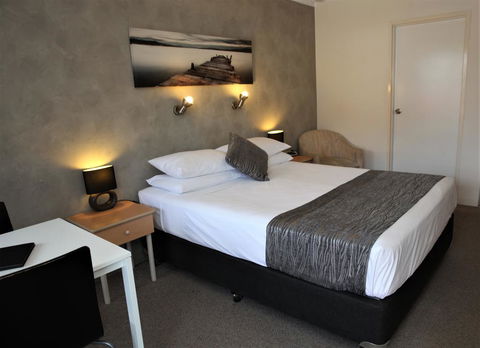 Bella Villa Motor Inn - Sunshine Coast Tourism 2