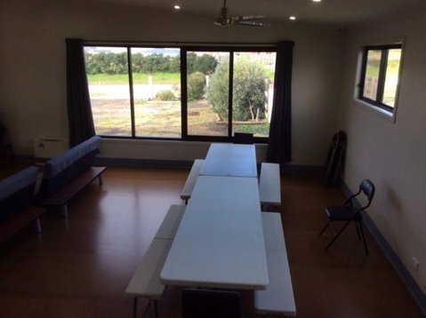 Bellarine Lodge Sleeps 30 - Sunshine Coast Tourism 2
