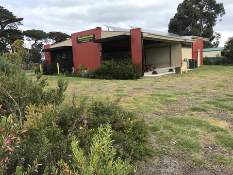 Bellarine Lodge Sleeps 30 - Sunshine Coast Tourism 0