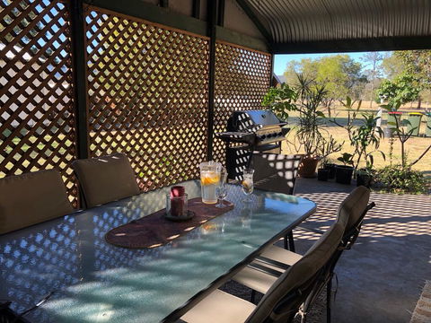 Bellmeadow Homestead - Historic Getaway - Sunshine Coast Tourism 1