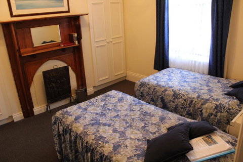 Benambra Bed & Breakfast - Sunshine Coast Tourism 2