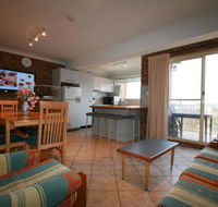 Benny's 3/25 Park Road - Holiday Sunshine Coast
