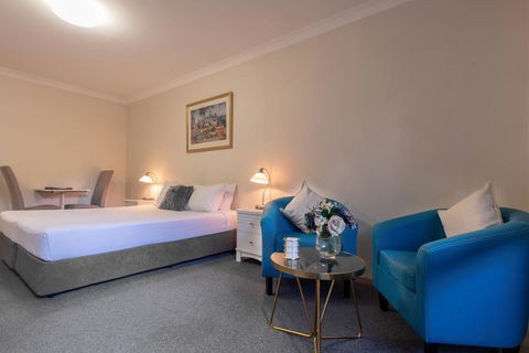 Benson Court Motel - Holiday Sunshine Coast 3