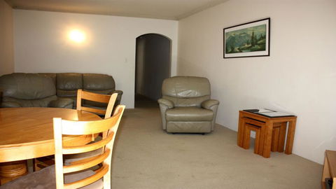 Bentley 3 - North Street - Sunshine Coast Tourism 1