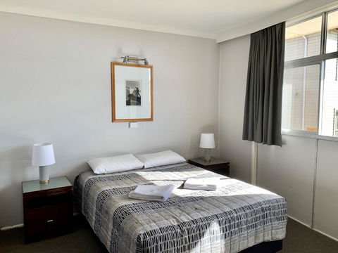 Bermagui Beach Hotel - Holiday Sunshine Coast 2