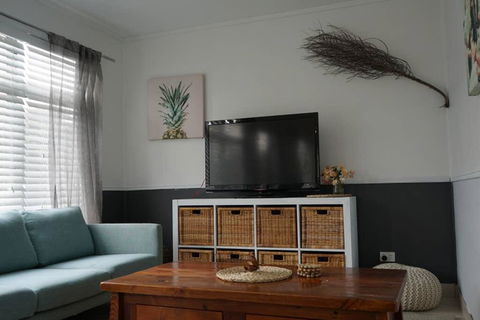 Berrara Cottage - Sunshine Coast Tourism 0