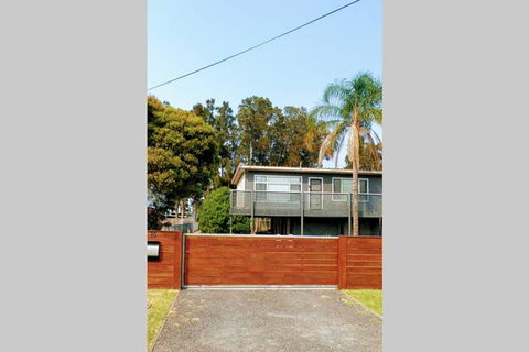 Berrara Cottage - Sunshine Coast Tourism 1