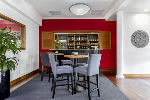 Berry Village Boutique Motel - Sunshine Coast Tourism 2